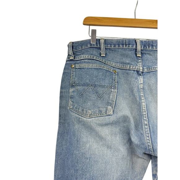 Wrangler George Straight Cowboy Cut Jeans Stained Well Worn 38X32 - Picture 8 of 13